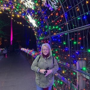 Meet your Posher, Leslie